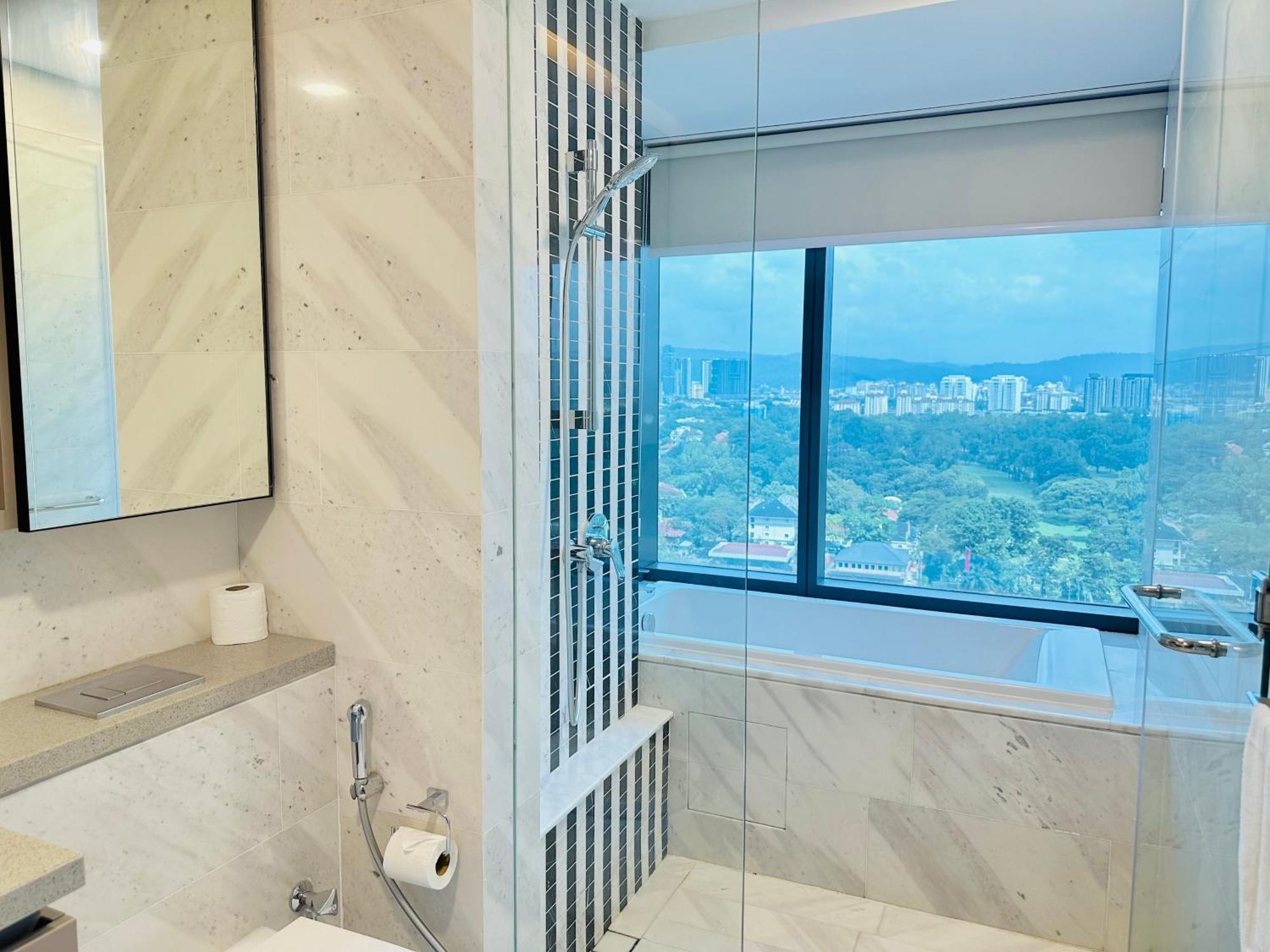 Crystal Suite At Eaton Klcc 吉隆坡 外观 照片
